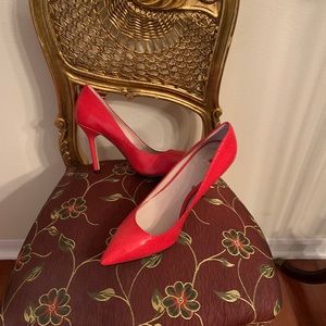 Vince Camuto Orange Pumps